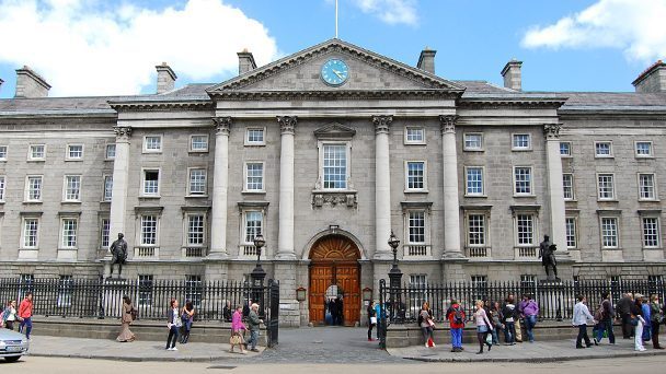Conhecendo a Irlanda: Trinity College